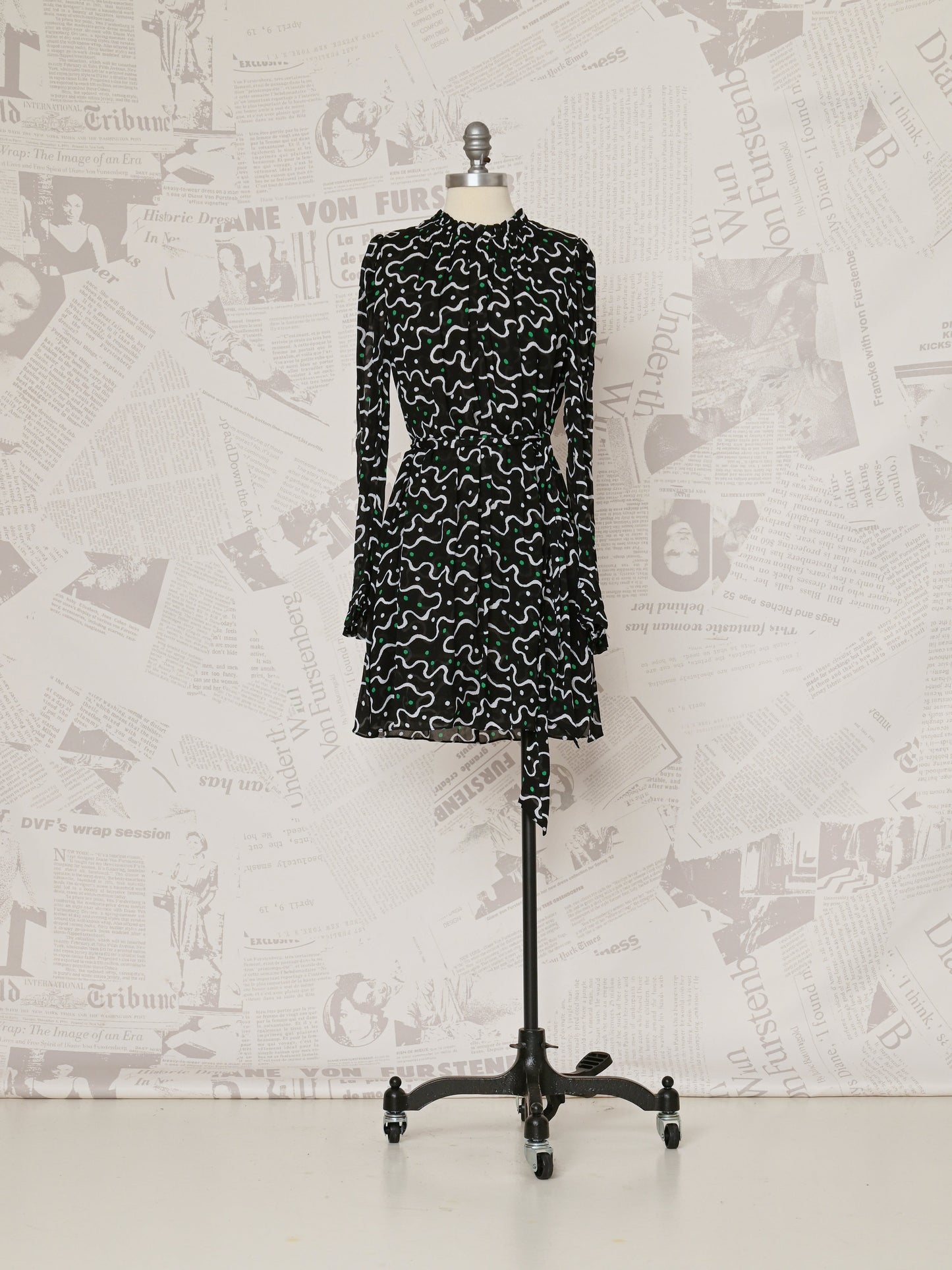 Woodley Chiffon Mini Dress - DVF Vintage