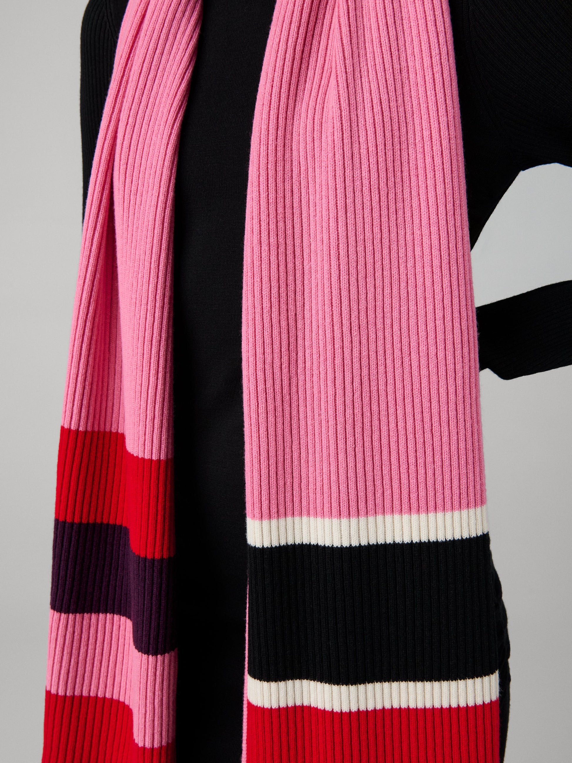 Mila Scarf