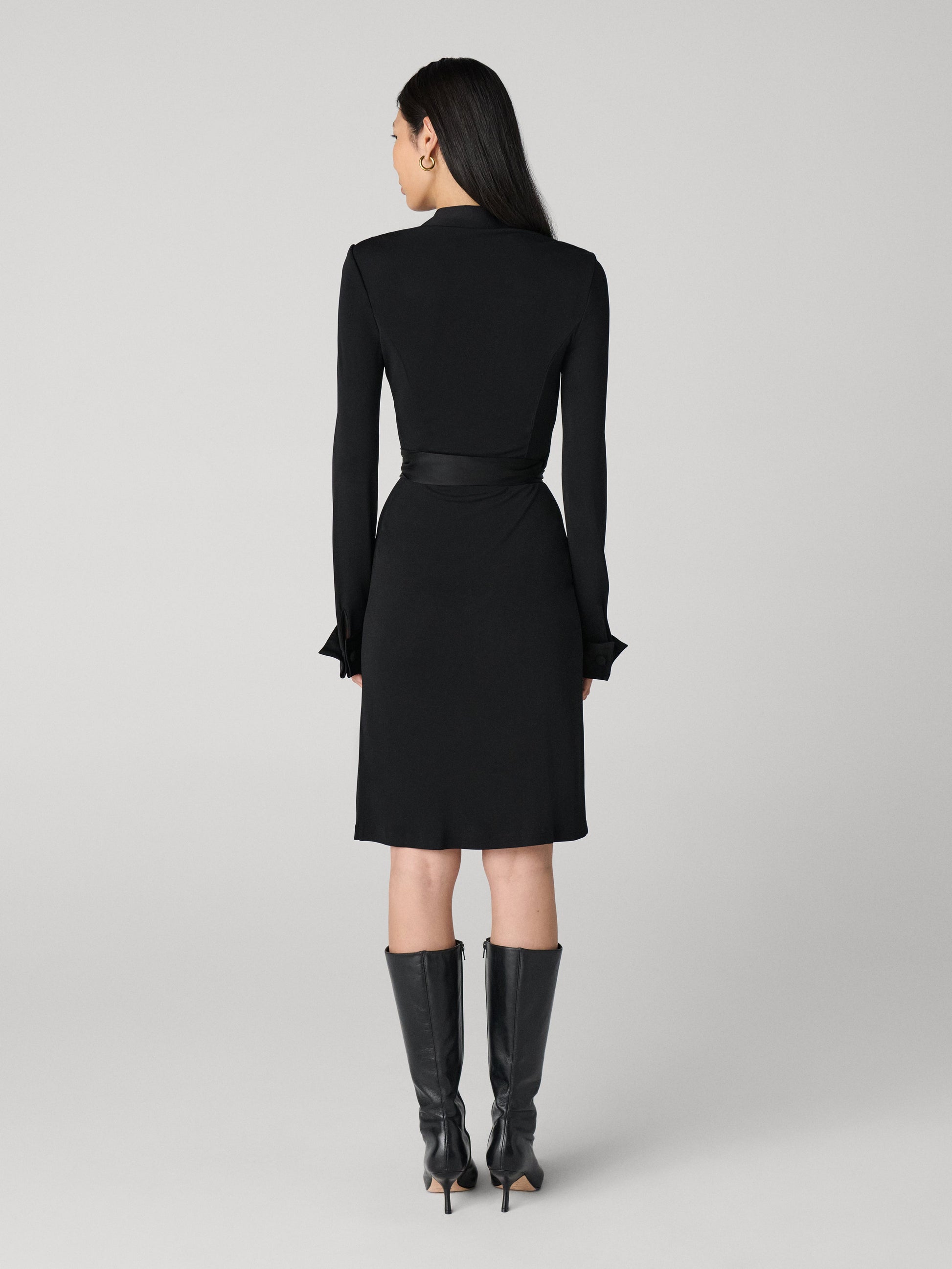 Tuxedo Pia Wrap Dress