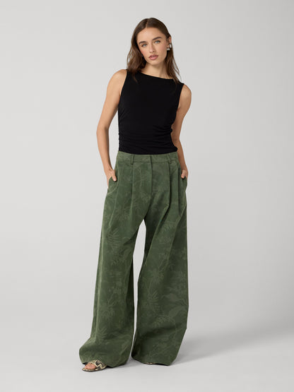 Rune Pant